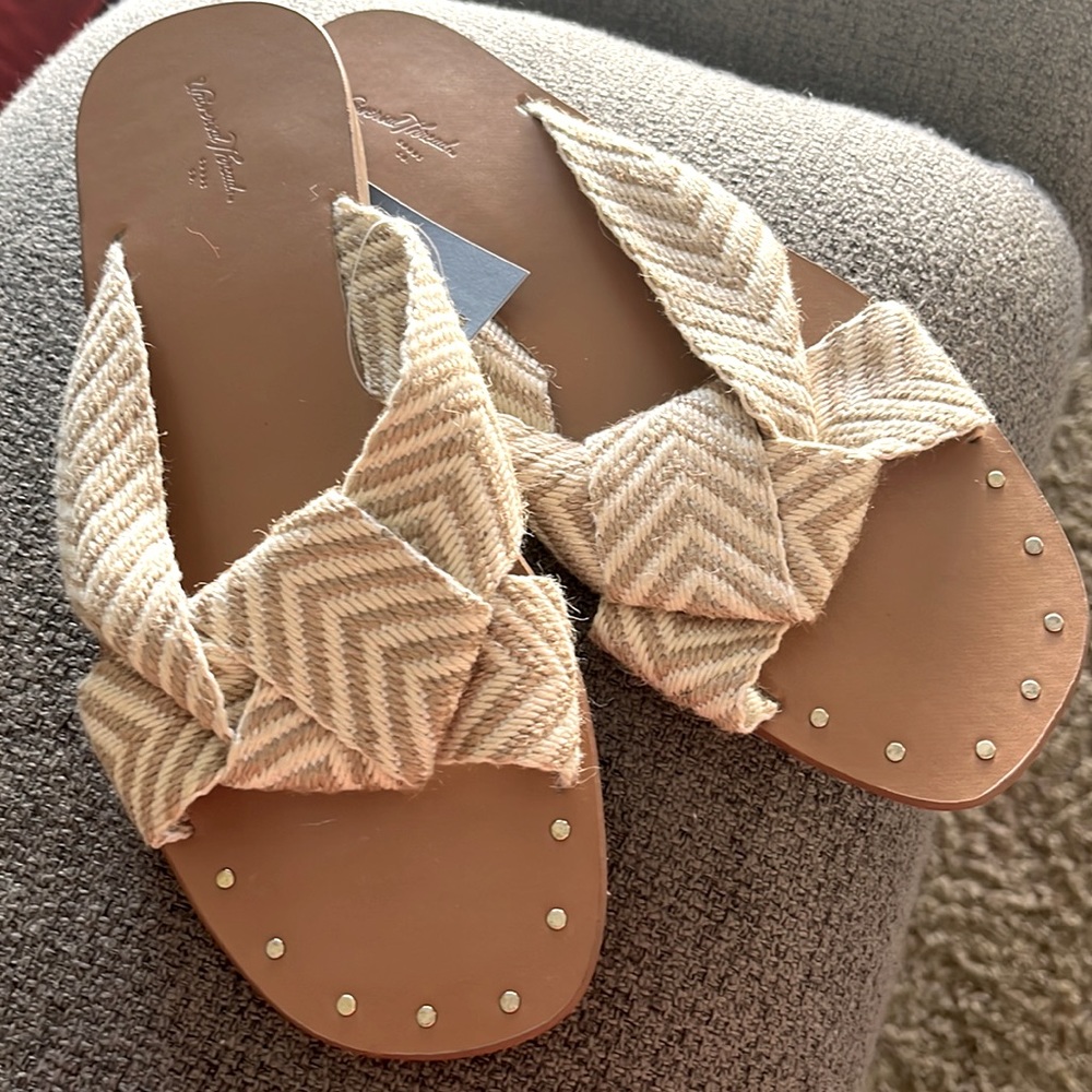 Sold ‼️NWT Women’s sandal size 8